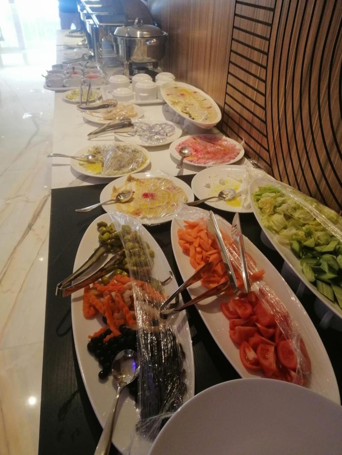 Quiet Jeddah Al Hamra Hotel Ngoại thất bức ảnh
